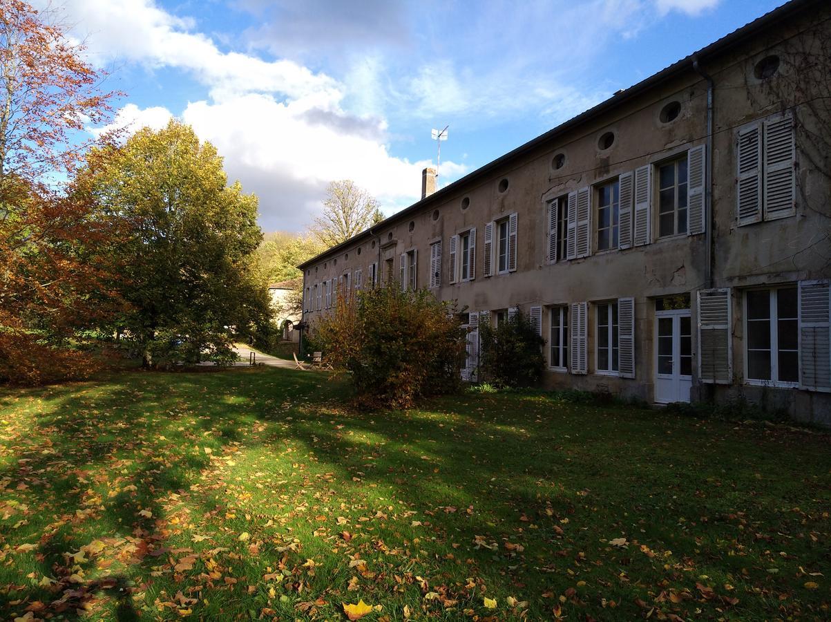 Lodge Hotel De Sommedieue Verdun Экстерьер фото