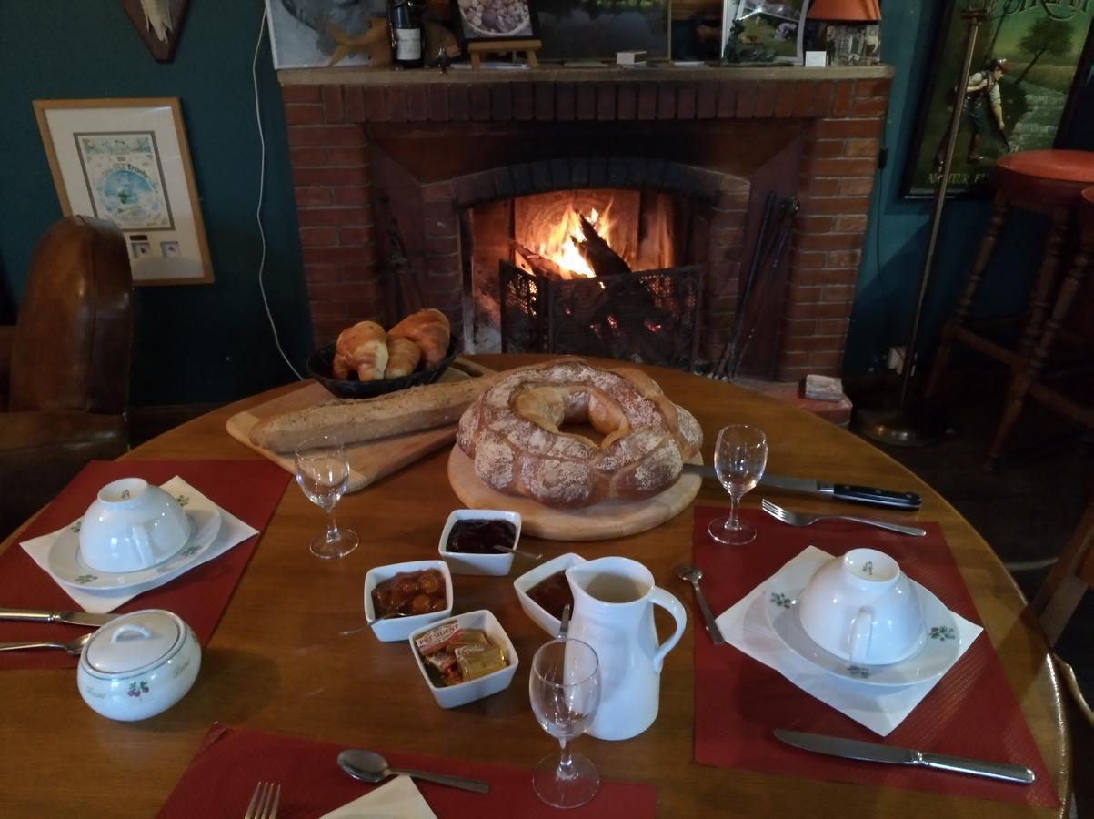 Lodge Hotel De Sommedieue Verdun Экстерьер фото